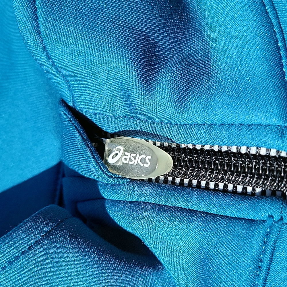 Active Quarter Zip - Picture 2 of 12
